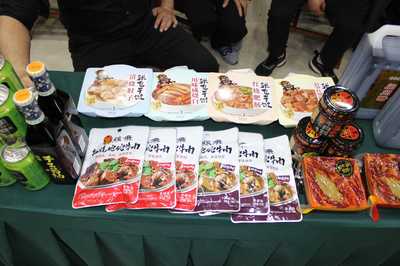南充市商务局组织召开南充造优质农产品进台州市机关食堂选品会